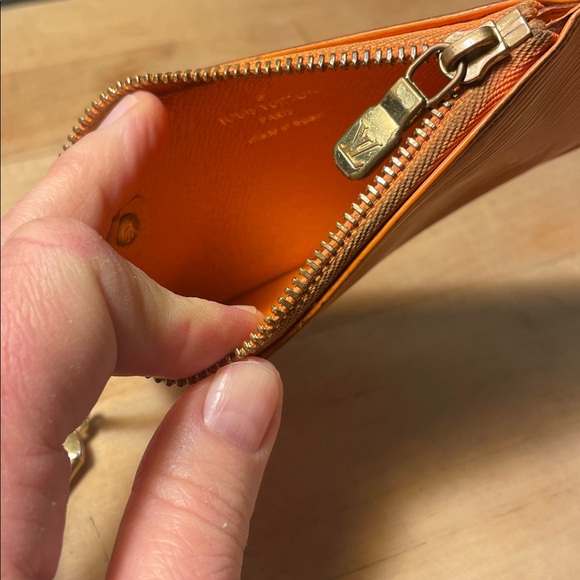 Louis Vuitton Orange Epi Leather Keychain Card Case w Zipper! - Picture 10 of 13